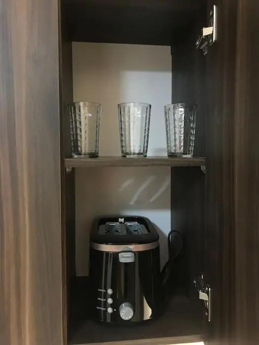 Casa Estadio Medellin ! Apartamentos Renovados En Excelente Ubicacion Laureles Estadio מראה חיצוני תמונה