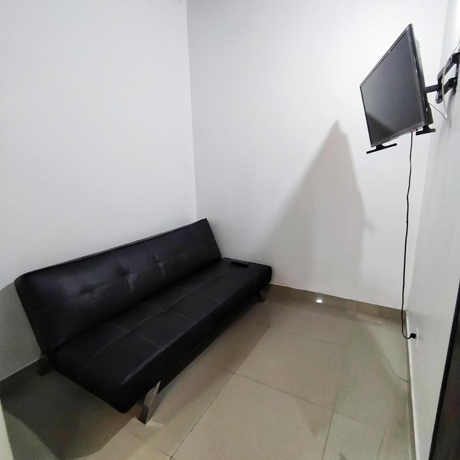Casa Estadio Medellin ! Apartamentos Renovados En Excelente Ubicacion Laureles Estadio מראה חיצוני תמונה