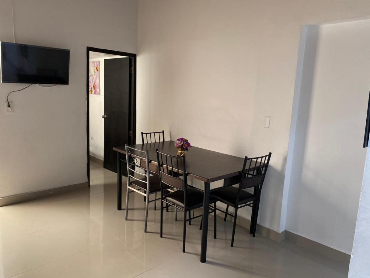 Casa Estadio Medellin ! Apartamentos Renovados En Excelente Ubicacion Laureles Estadio מראה חיצוני תמונה