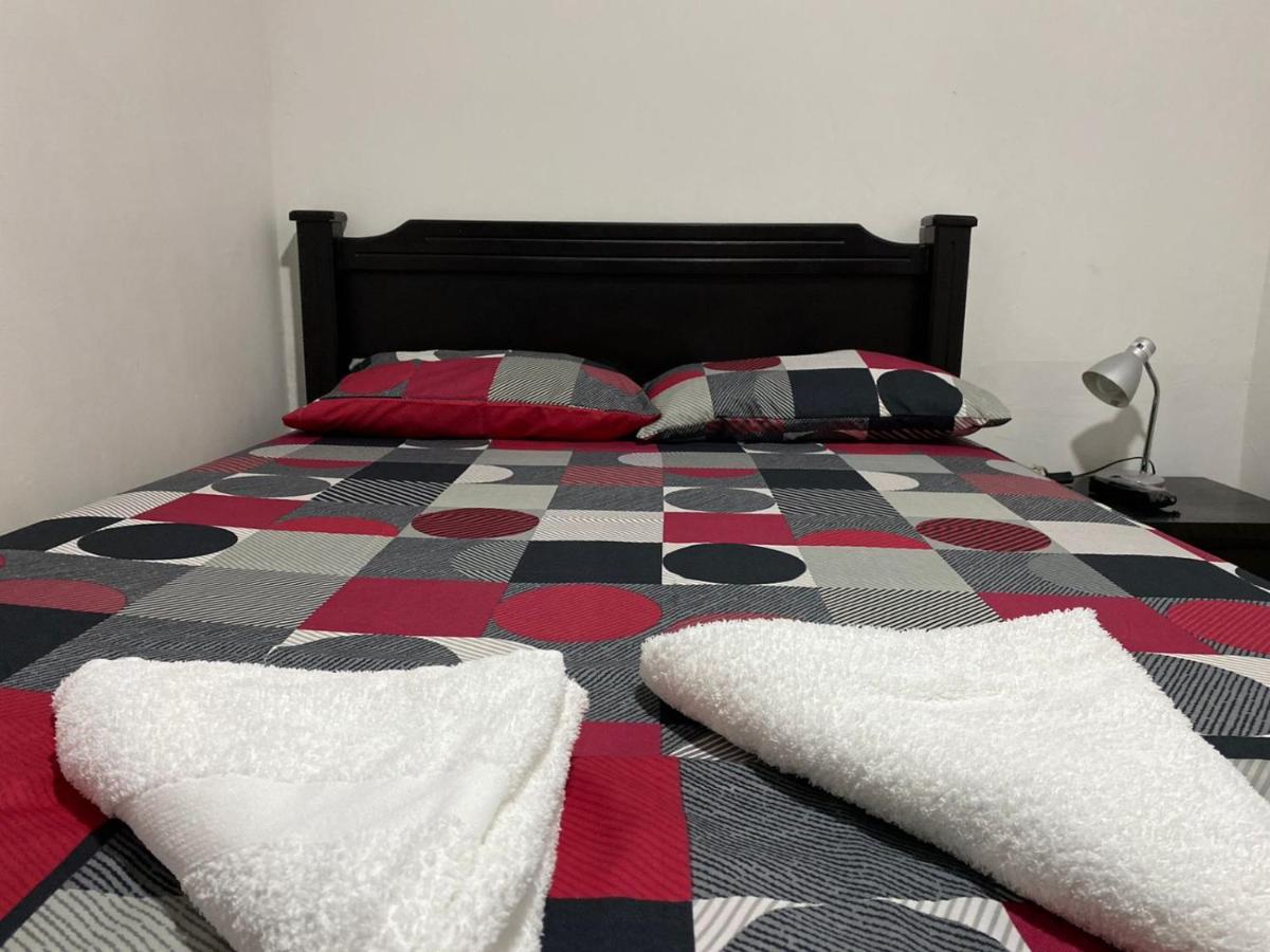 Casa Estadio Medellin ! Apartamentos Renovados En Excelente Ubicacion Laureles Estadio מראה חיצוני תמונה