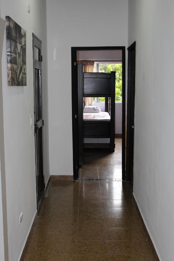 Casa Estadio Medellin ! Apartamentos Renovados En Excelente Ubicacion Laureles Estadio מראה חיצוני תמונה